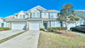 512 Egret Run townhouse